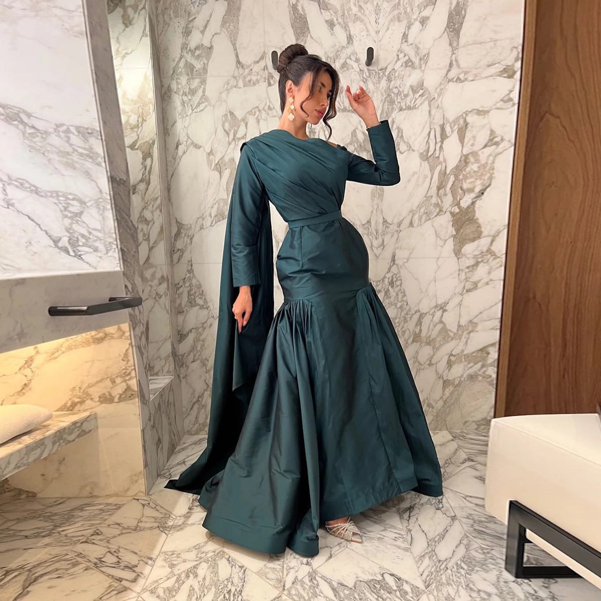 

ROSELLA Pleated Off Shoulder 2023 Evening Dresses Customizable Prom Dresses Long Sleeves with Buttons Evening Dresses فساتين سهر