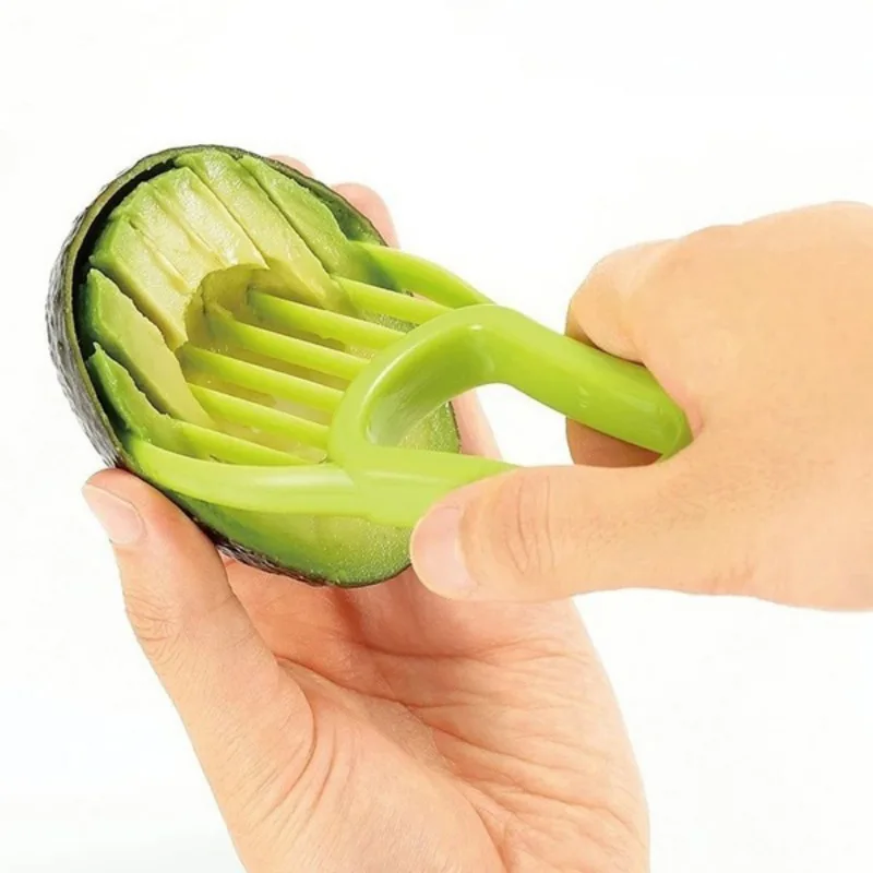 1PC 3 in 1 Avocado Slicer Shea Corer Butter Fruit Peeler Cutter Pulp Separator Plastic Knife Kitchen Vegetable Tools 4