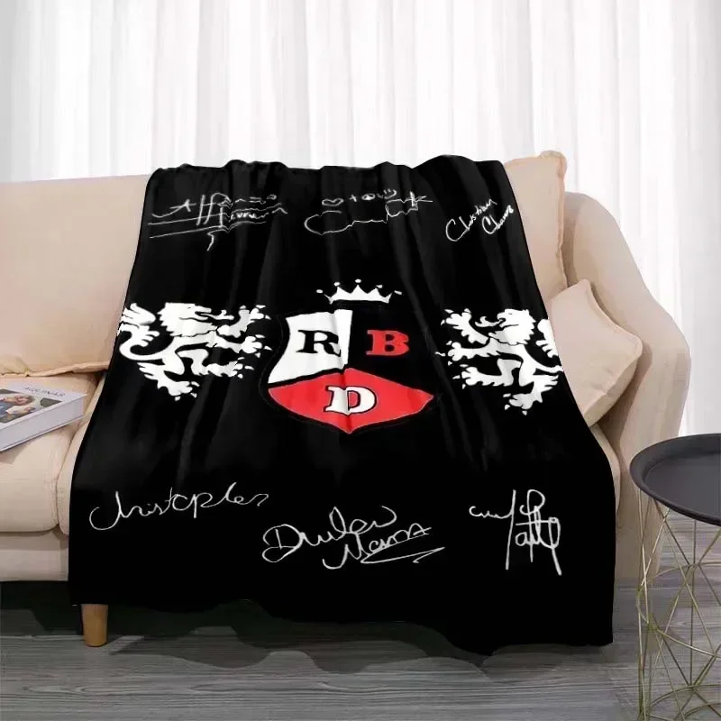 Fashionable Flannel Plush Blanket RBD Rebelde and Shakira Sublimation Soft Warm Blanket Bedroom Sofa Blanket  Blankets for Beds