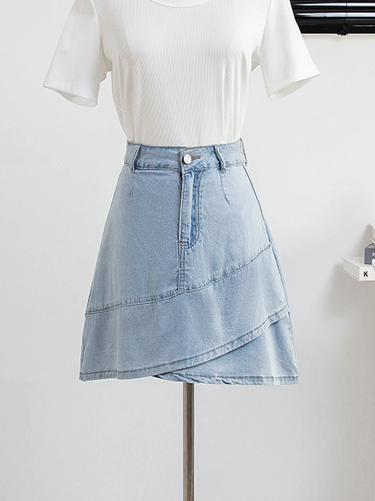 Spódnica Plus Size Kobiety 2024 Jesień Nowość Błękitny kolor Spódnica dżinsowa z podszewką Koreański styl Mini dżinsy Spódnice