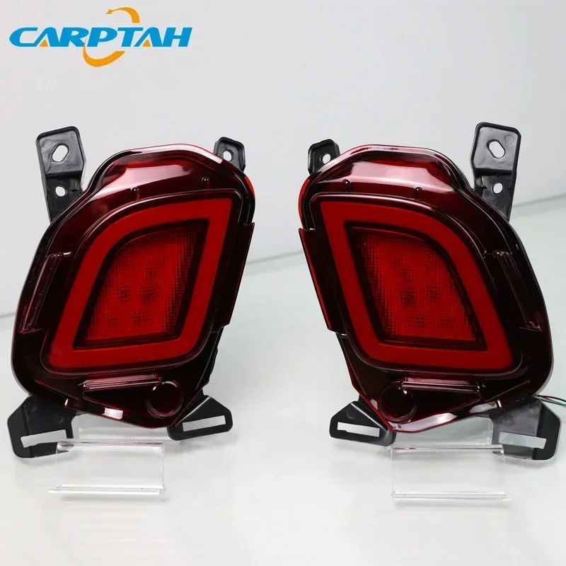 

Car LED 12V Rear Bumper Fog Lamps For Toyota Highlander 2015 - 2018 2019 Brake Light Turn Signal Backup Reflector Lamp Taillight