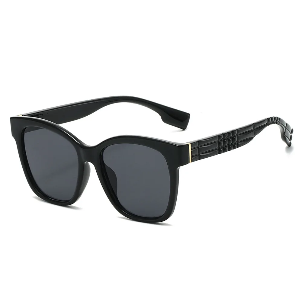 

2025 Butterfly Polarized Sunglasses Women UV400 Protection Shade Ladies Oversize Square Fashion Sun Glasses