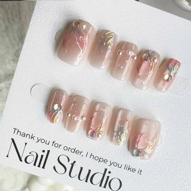 10 stuks Ocean Secret Realm Blue Matte Vissenstaart Aurora Korte Ronde Kop Druk op Nagels Roze Vissenstaart met Parel Flase nagel Patch