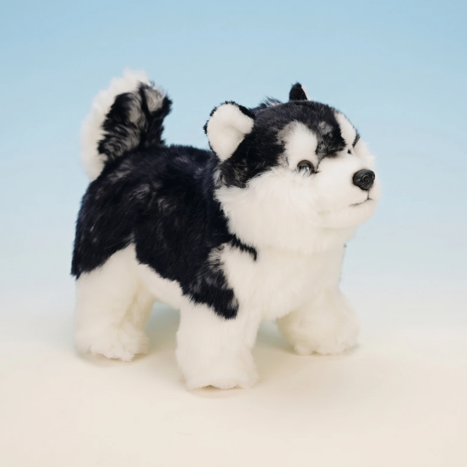 Alaskan Malamute Stuffed Toy Toy Velvety Alaskan Dog Stuffed Toy Toy Realistic Dog Stuffed Animal Delicate Plushie Soft