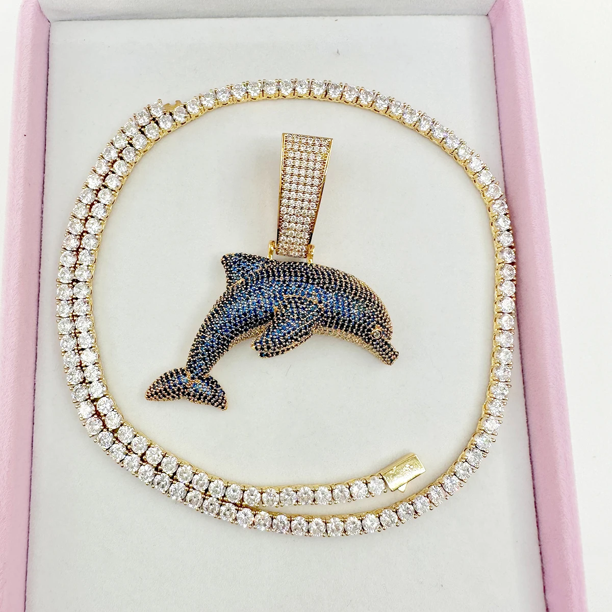 Drip Letter Iced Out Dolphin Animal Necklace for Women Silver Color Pendant Hip Hop Jewelry 2023 Drop Shipping Products