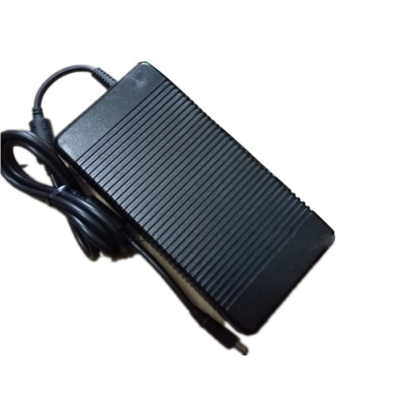 

19.5V 16.9A 330W 7.4*5.0mm AC DC Adapter For Dell Alien M17 R4 M18X Power Supply Charger