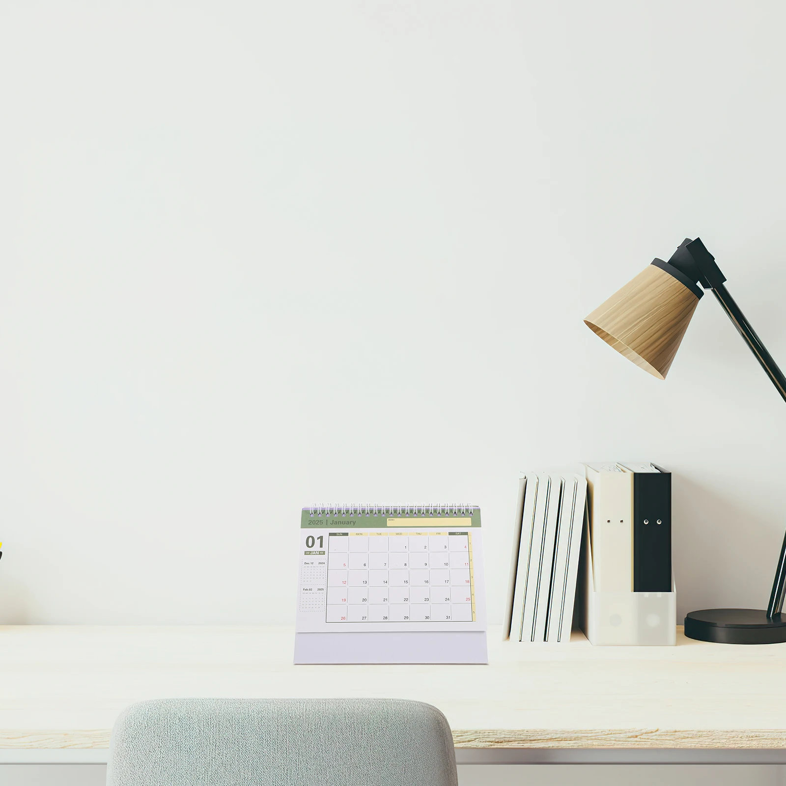 

English Desktop 2024-2025 Small Desk For Office Home Supplies Portable Standing Desktop Month Decorative Tabletop Calendar