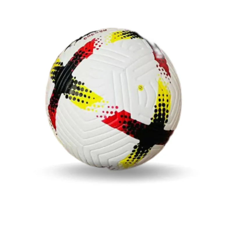 Balón de fútbol laminado térmico del tamaño 4 hecho del material durable de la PU