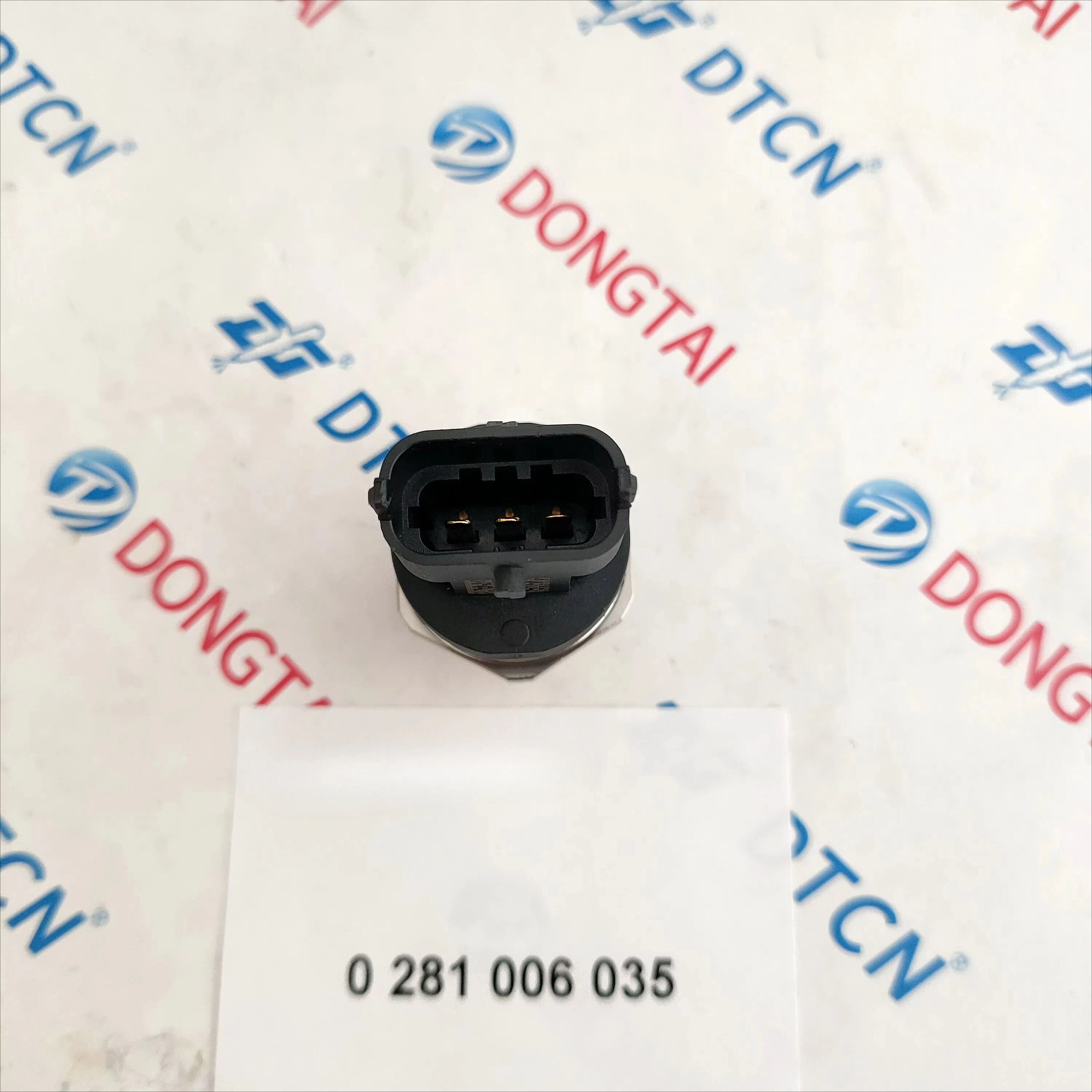 

BOSCCH DIESEL- FUEL RAIL PUMP PRESSURE SENSOR 0281006035, 0 281 006 035 for KIA HYUNDAI- 2.0 2.2 3.0 CRDi