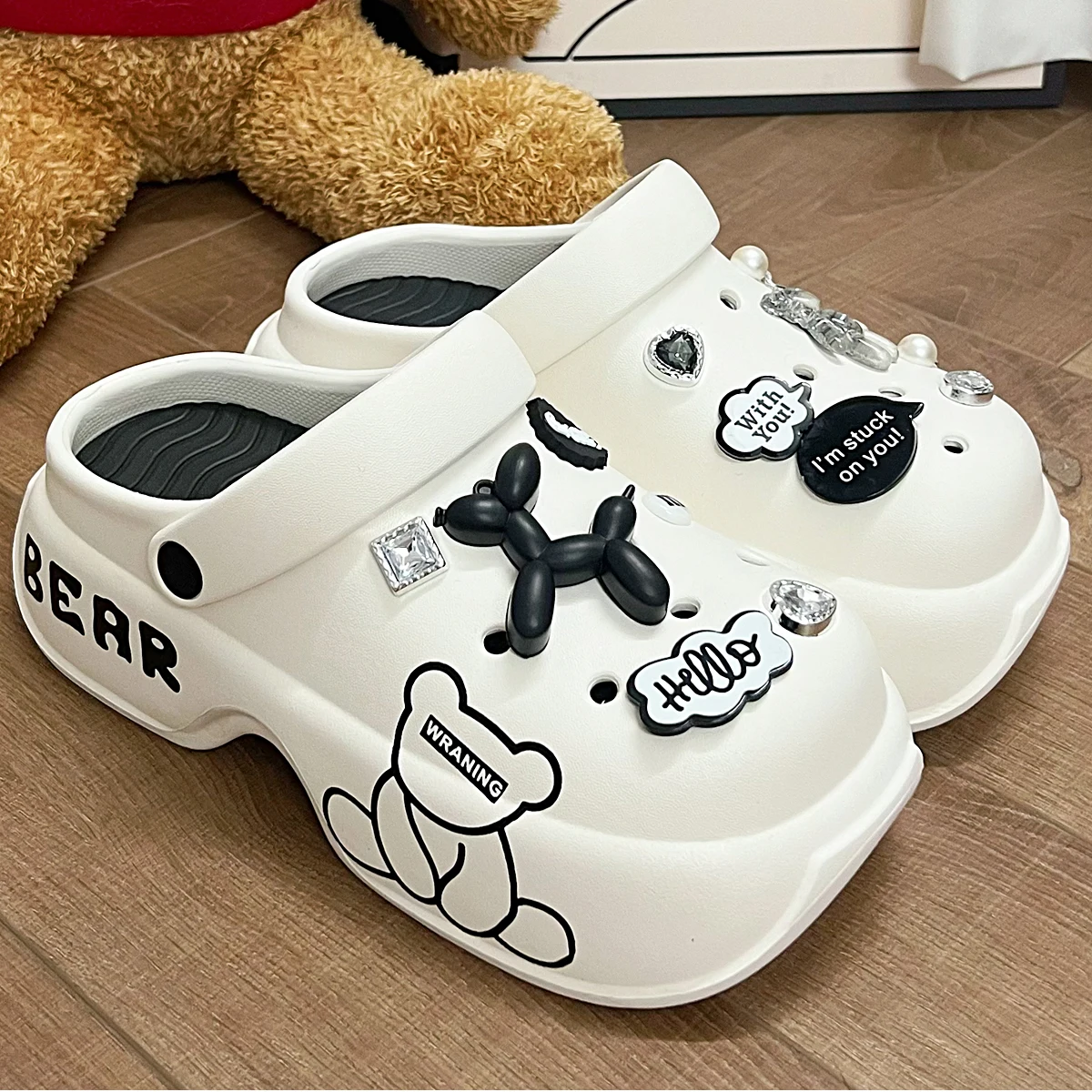 New Balloon Dog Fashion Bear Thick Soled Croc Shoes E05