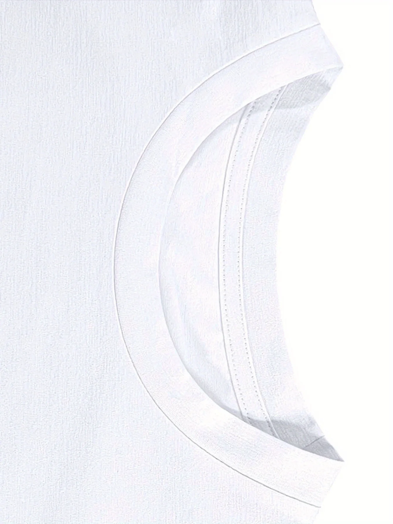 Camiseta feminina confortável com estampa vibrante, é meu aniversário – poliéster, gola redonda, manga curta com gráficos coloridos de festa – casual