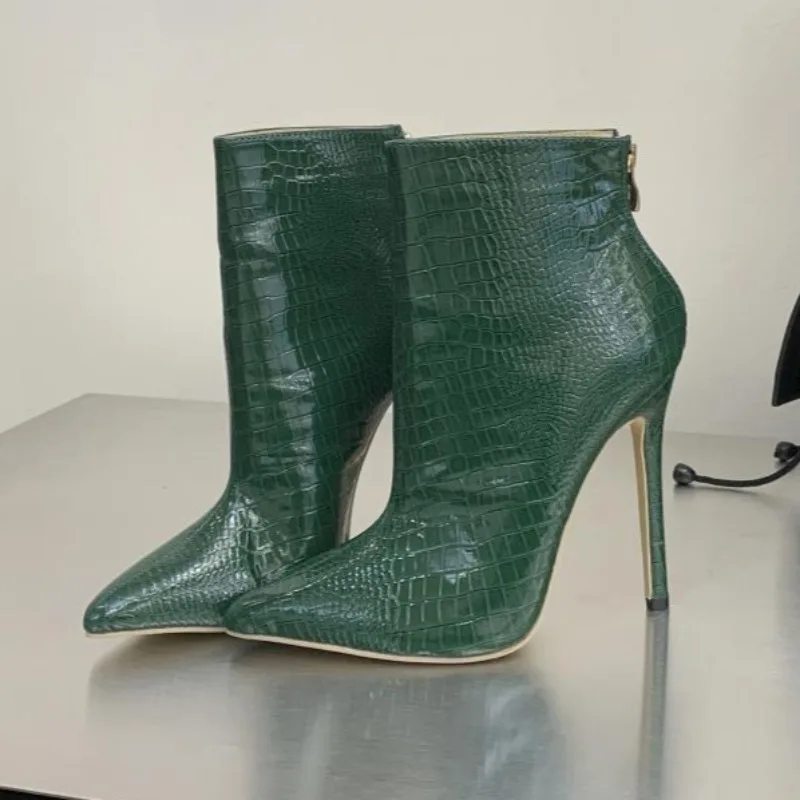 

Дизайнерские женские ботинки на каблуке, женские роскошные зимние высокие сапоги с острым носком, женские лаконичные кожаные модные рыцарские сапоги на каблуке «котенок»