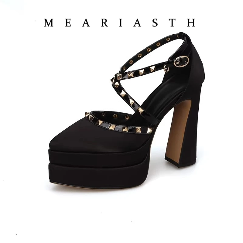 

Модные босоножки на толстом каблуке с пряжкой и заклепками, новинка 2024 года, с острым носком, на ультравысокой платформе, водонепроницаемые, размеры в наличии