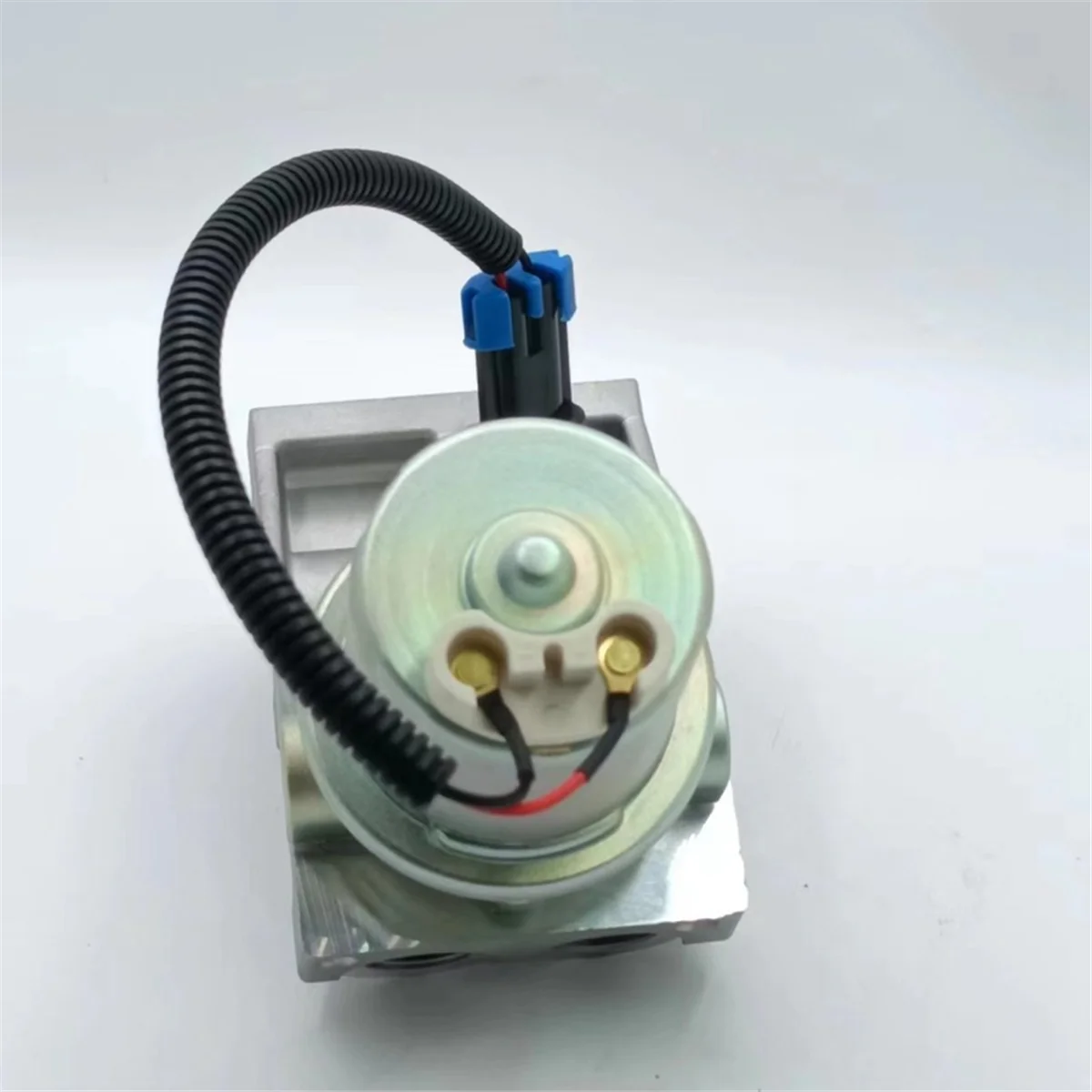 

Innovative Fuel Transfer Pump 12V 4935007 5362271 3949093 3943778 For Cummins