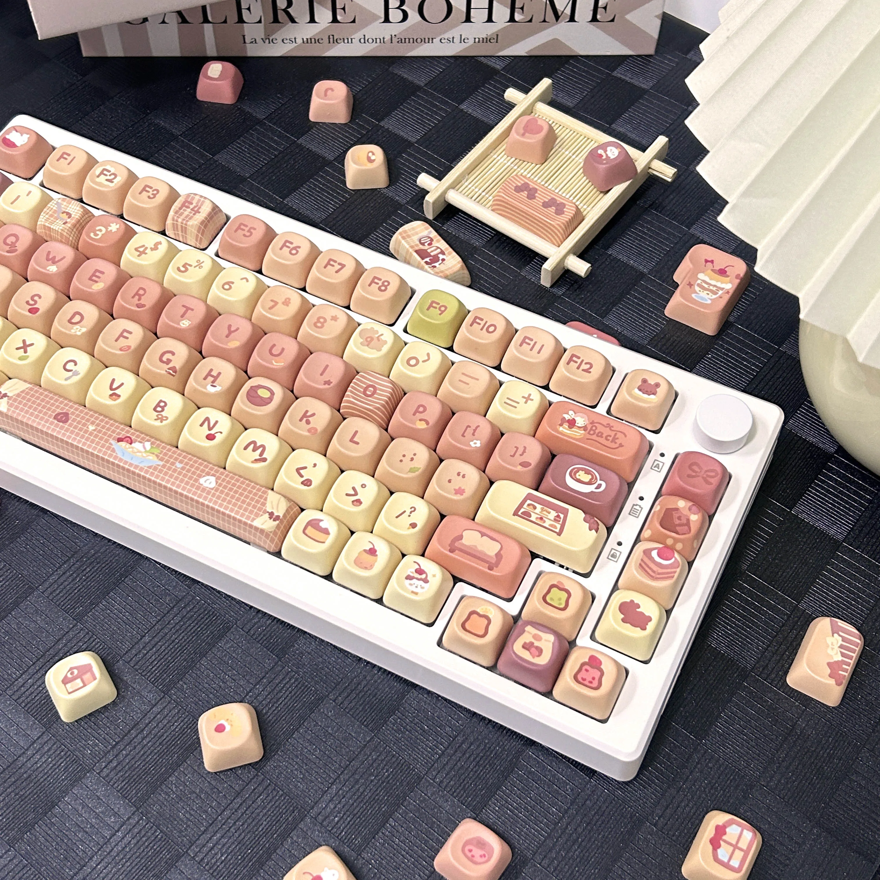 Coco Sweet Keycap Pbt Moa دافئ للغاية بني أصفر لطيف لأغطية مفاتيح لوحة المفاتيح الميكانيكية Aula F75