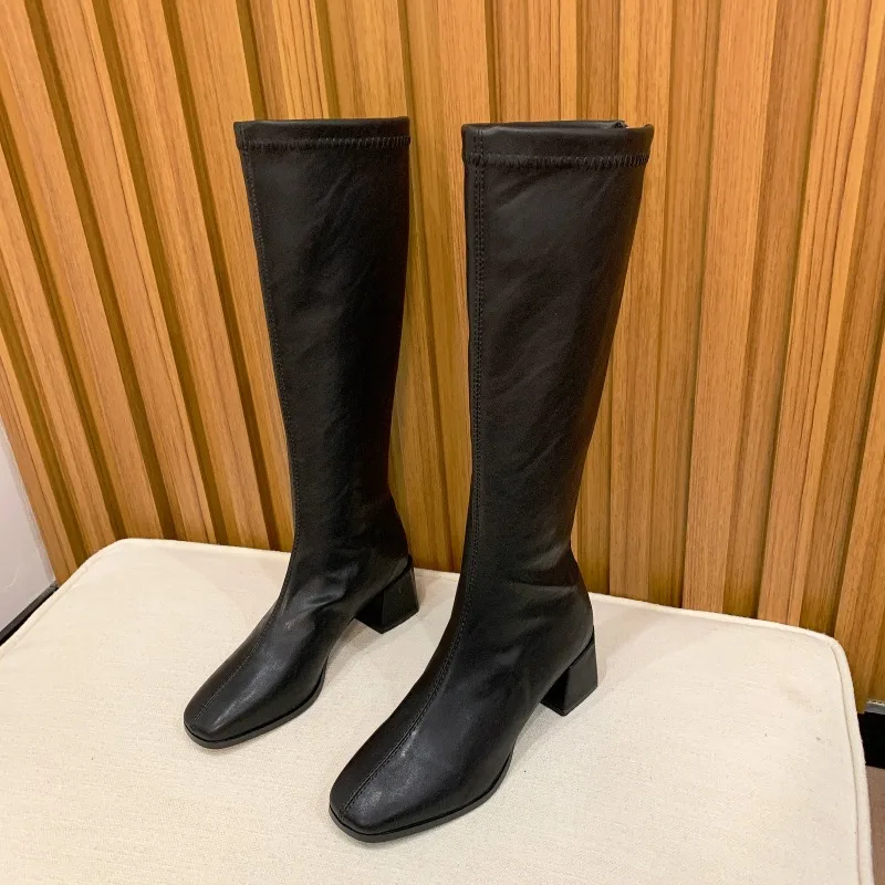 2024 Winter Women's Classic Casual Fashionable Boots Leather Knee High Mid Heel Brown Black Chic Elegant Boots Women's Shoes