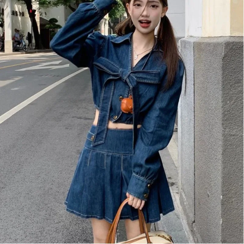 

Осенняя французская мода Kawaii, новые комплекты из 2 предметов, женский элегантный мини-ковбойский костюм с юбкой, женский Y2k, повседневный комплект мини-юбки Demin 2026