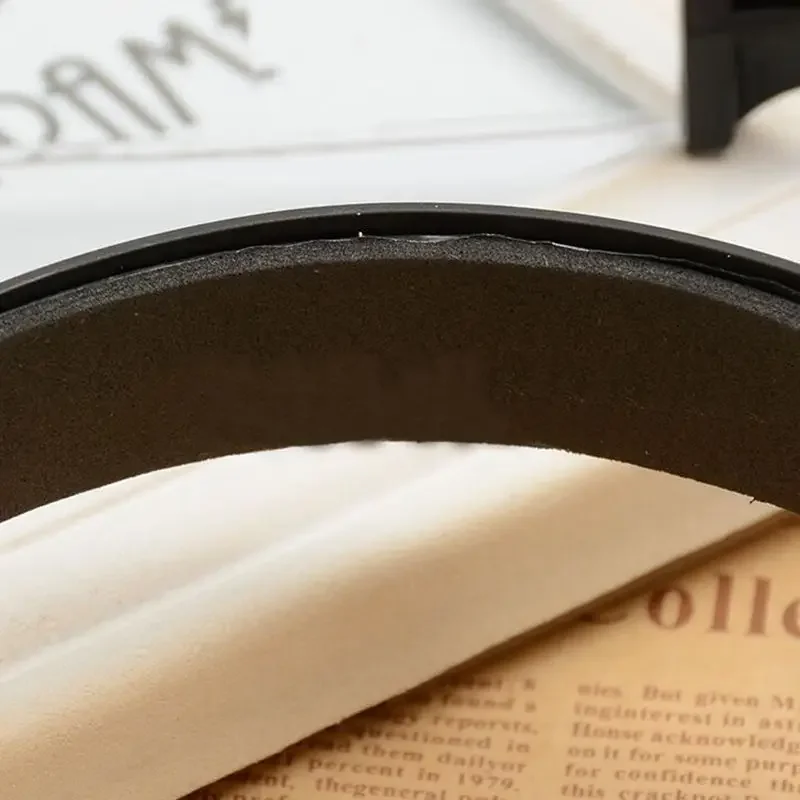 Lupa z pałąkiem na głowę Lupa montowana na głowie z 4 soczewkami akrylowymi (1,6X, 2X, 2,5X, 3,5X) Okulary powiększające do czytania dla seniorów
