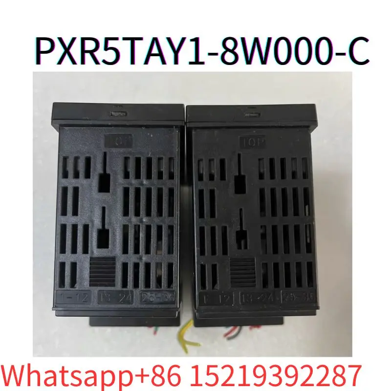 Regolatore di temperatura PXP-5 di seconda mano PXR5TAY1-8W000-C Test OK