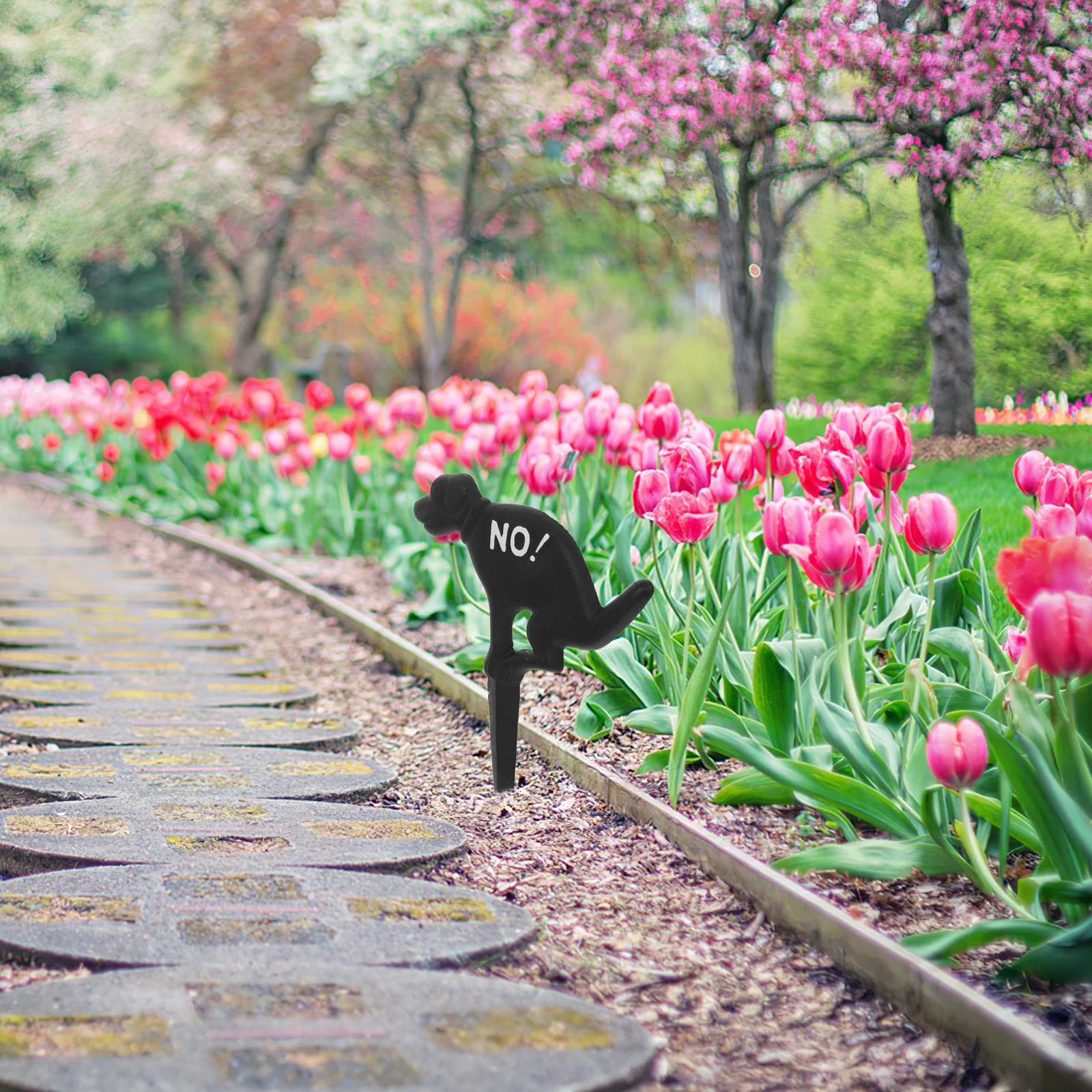 

1pc Garden Spike Iron Dog Shaped Grass Insert Yard Decoration Outdoor Lawn Sign For Pet Marker Courtyard Art