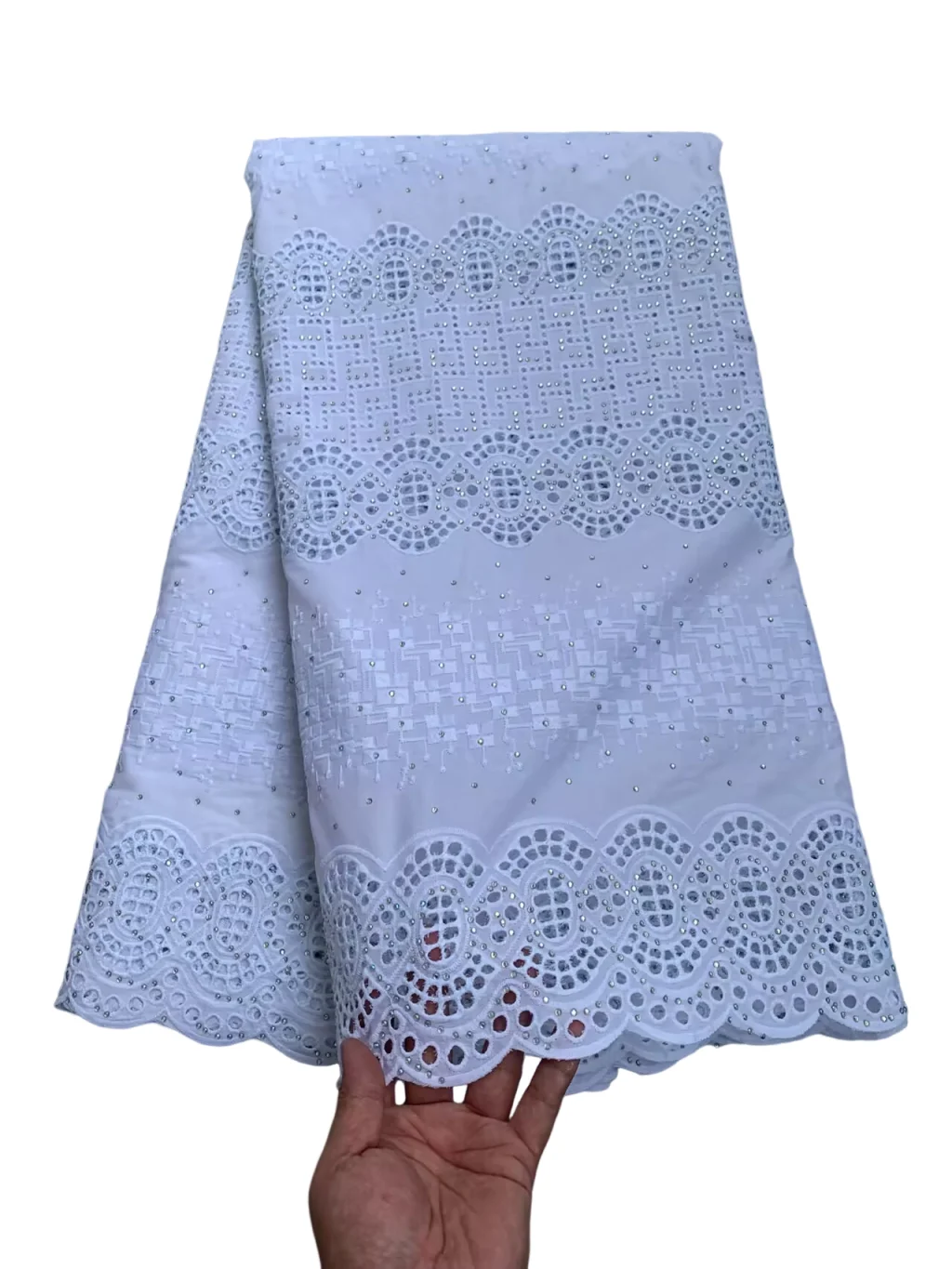 

Pure White Soft African 100% Cotton Swiss Voile Lace Nigerian Sewing Fabric For Garment Or Church Uniform 5 Yards Per Piece Sew