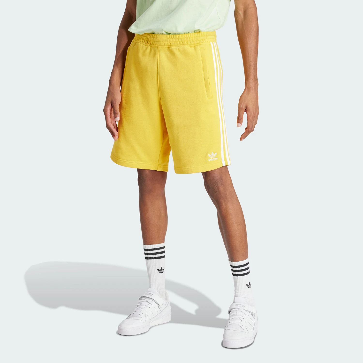 

Adidas Genuine Trefoil Retro Men's Knitted Sports Shorts IS0616