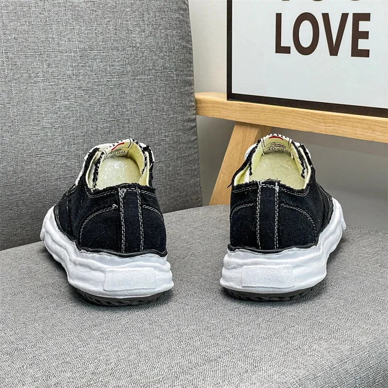 أحذية بيضاء صغيرة غير رسمية جديدة متعددة الاستخدامات، أحذية رياضية مرتفعة ولوحية مسطحة على الطراز الياباني 1906 أحذية تزلج