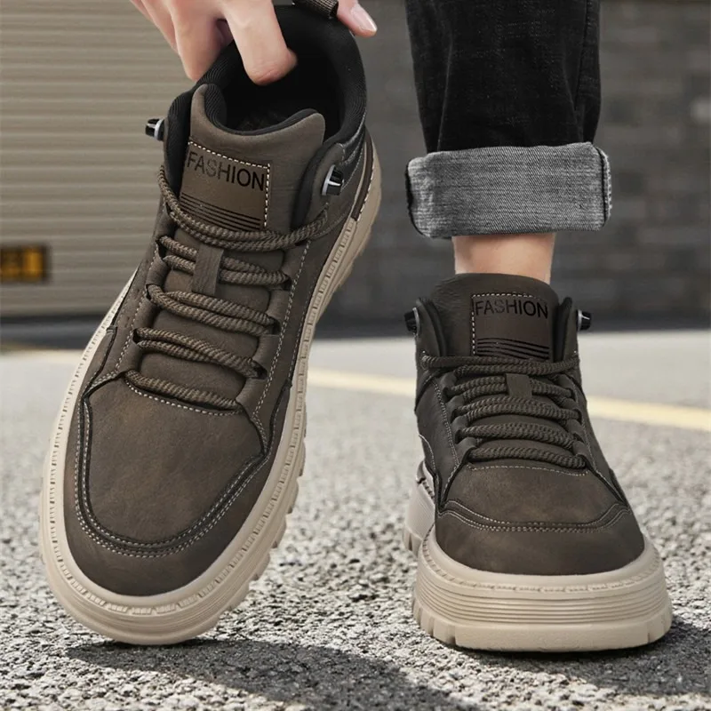 2026 Fall New Men High Top Outdoor Hiking Shoes Anti-slip Wear-resistant Thick Bottom Casual Workwear Sneakers