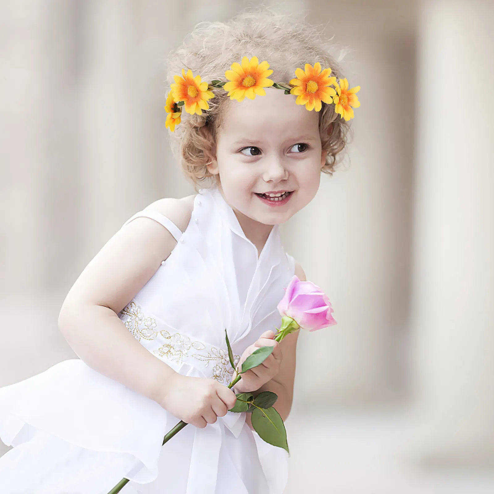 

12Pcs Flower Crown Daisy Headband for Women Elegant Floral Hairband Festival Garland Headdress Lightweight Comfortable