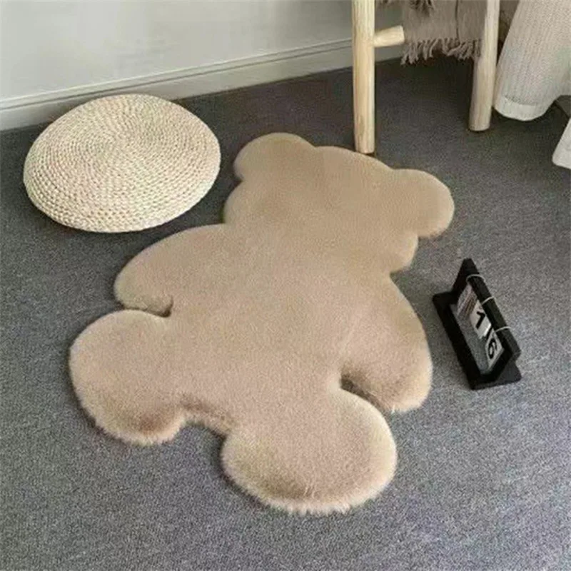 

Super Soft Cute Bear Shaped Carpet Bedroom Soft Bedside Carpet Living Room Bathroom Non-slip Foot Mats Home Decor