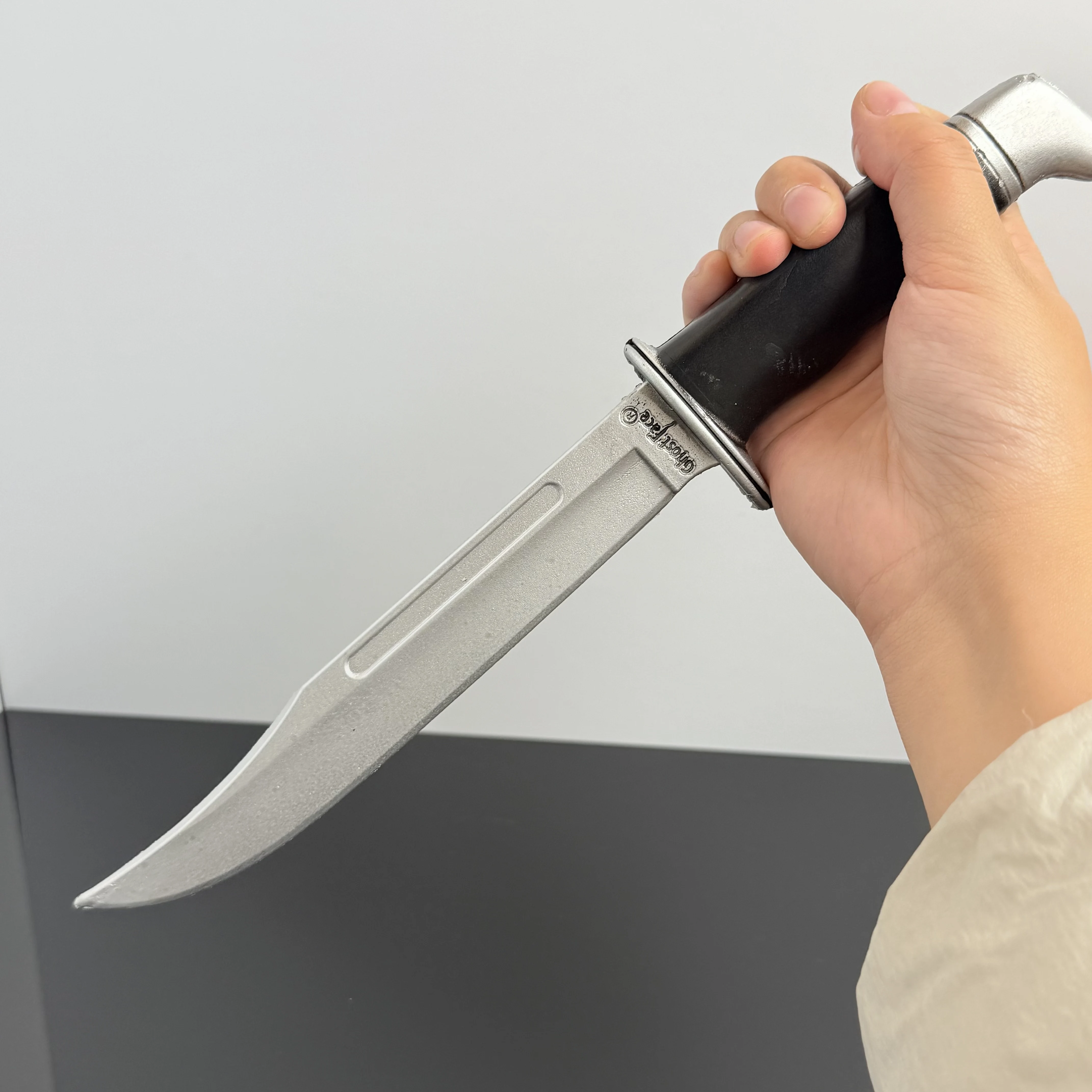 Espada de espuma con cara de fantasma de 30cm, accesorios de juego de escenario para Cosplay, espada corta occidental coleccionable, adornos de escritorio de PU Katana, juguetes, regalos de cumpleaños