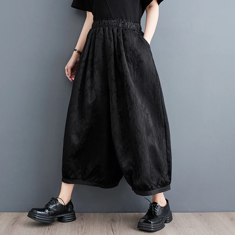 Spodnie Sle Harlan Nine Points Casual z haftem, proste, czarne, w stylu latarni, modna spódnica casualowa, wysoki stan, regularny krój, cienkie.