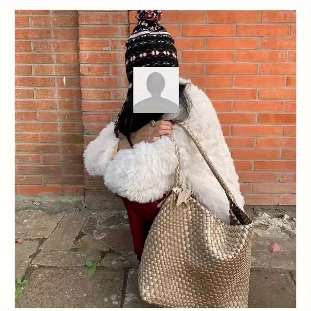 

Large capacity champagne PU tote bag with star embellishment - hand woven, casual style, magnetic closure, fixed shoulder strap