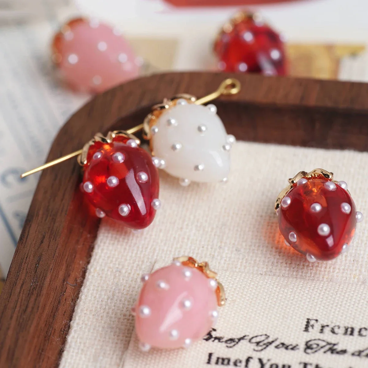 2Pcs Color Print 3D Cartoon Strawberry Shape Acrylic Handmade Beads DIY Jewelry Garment Pendant Accessory