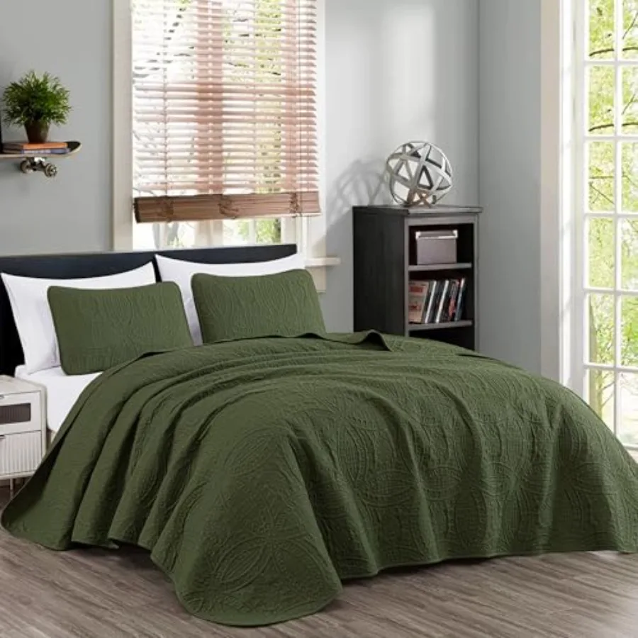 

Austin 3-Piece Oversized Bedspread Coverlet Set Oversized Lightweight Fade Resist