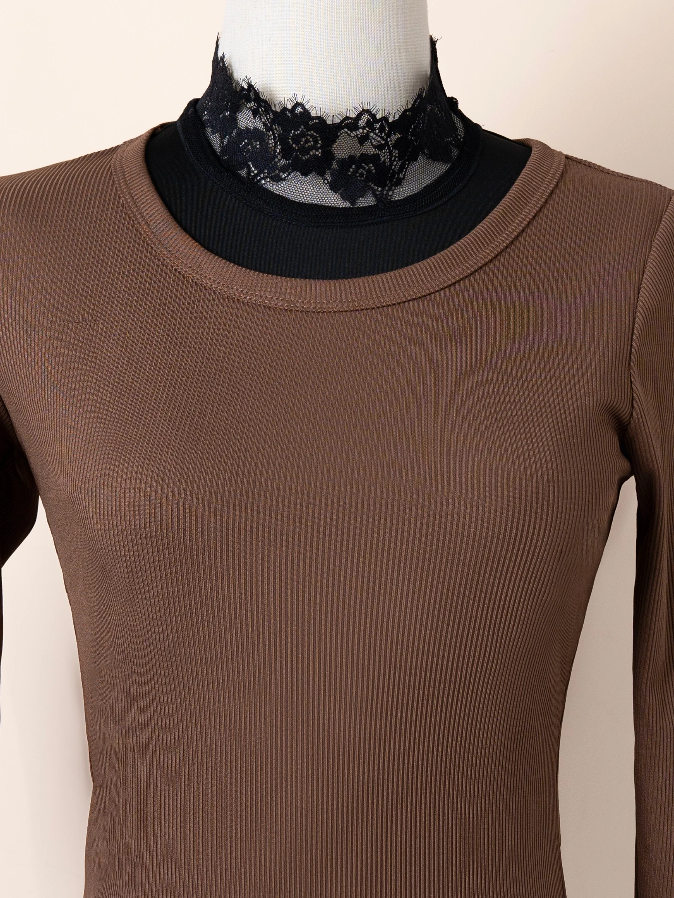 1 Stück Damen-Spitzenkragen, Kragenschal, einfarbiges Unterhemd, das einen schönen, blütenblattförmigen, künstlichen Kragen für ein Mädchen bedeckt, Cu – Detail 6