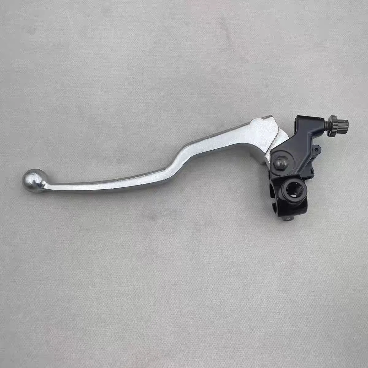 For Suzuki GW250 DL250 GSX250R-A   Front Right Brake Lever Motorcycle Brake Control Handle Replacement Parts