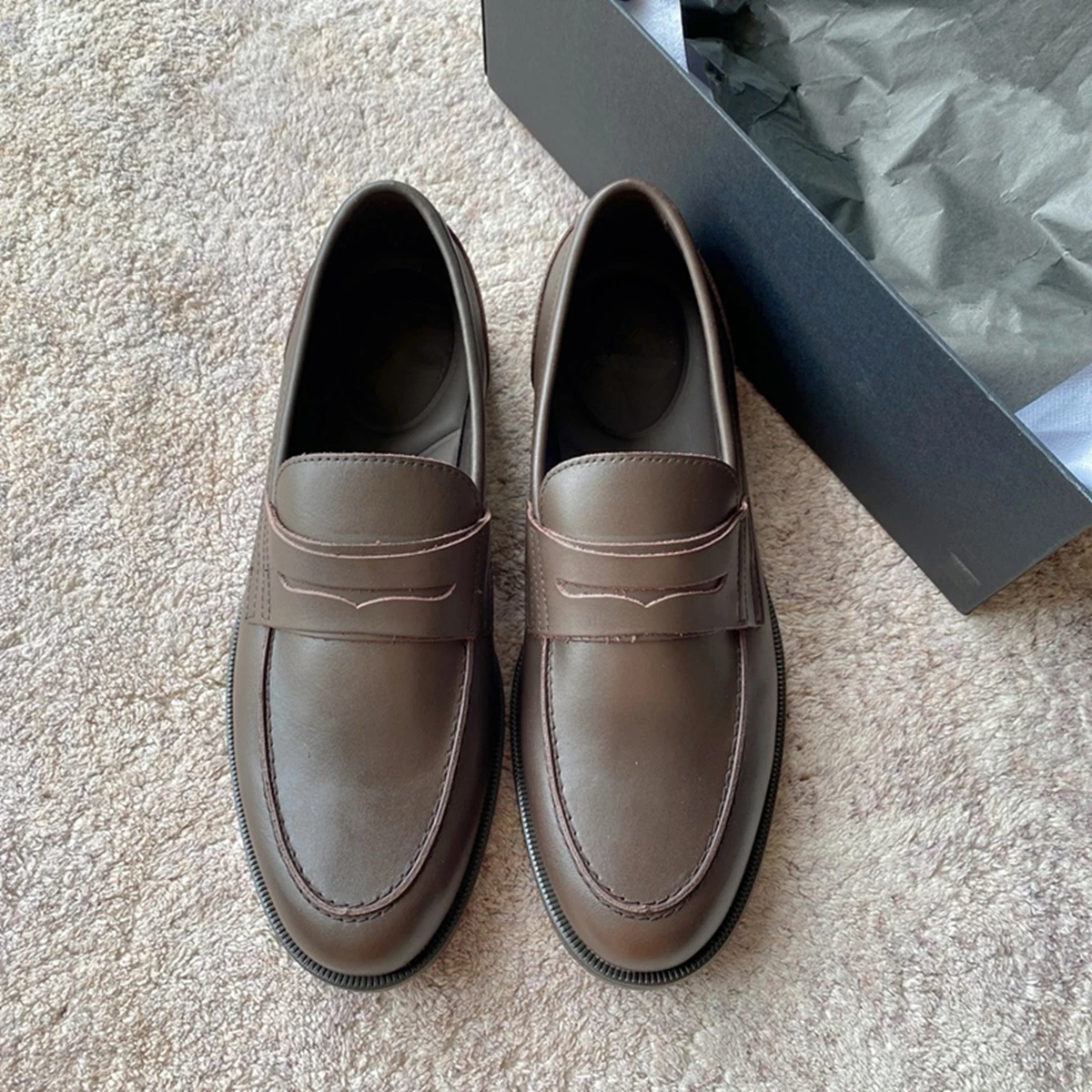 

Maxdutti 2025 Spring British Cowhide Moccasin Shoes Minimalist Men's Business Formal Genuine Leather Shoes Men Flat Shoes