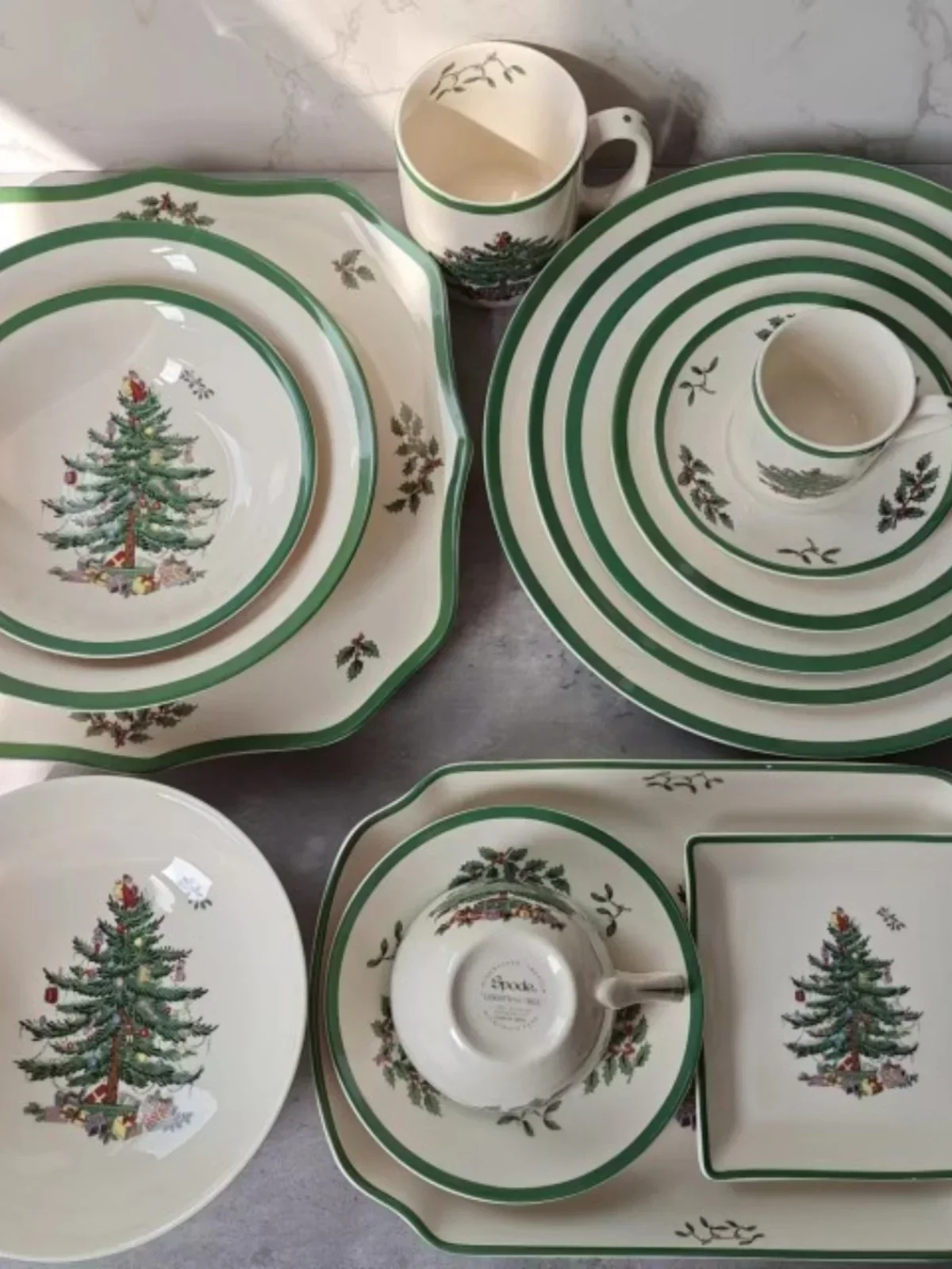 

Classic Christmas ceramic tableware. Fish plate, rice bowl, home use, holiday coffee cup, rice plate, retro