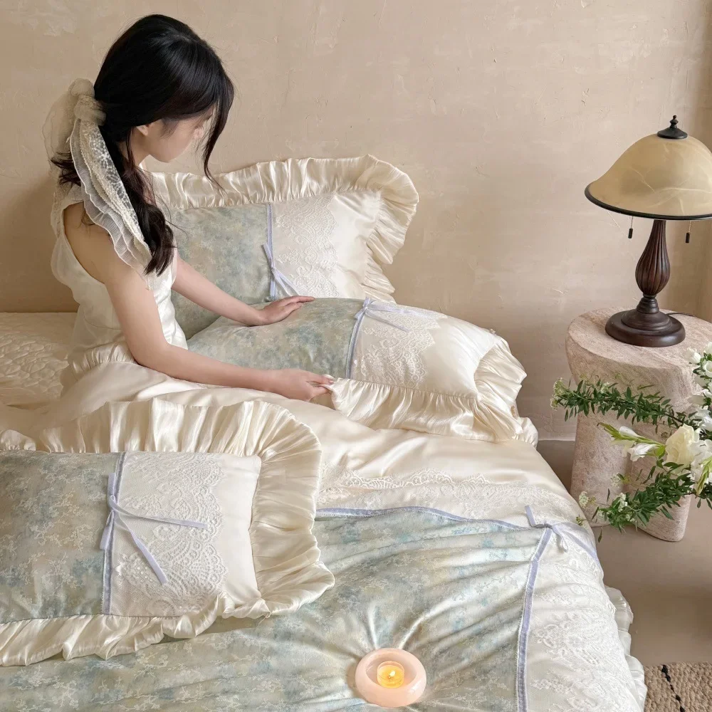Romantic small and fresh Class A 100S Tencel cotton four-piece set, cool and soft lace quilt cover in summer, bed cover