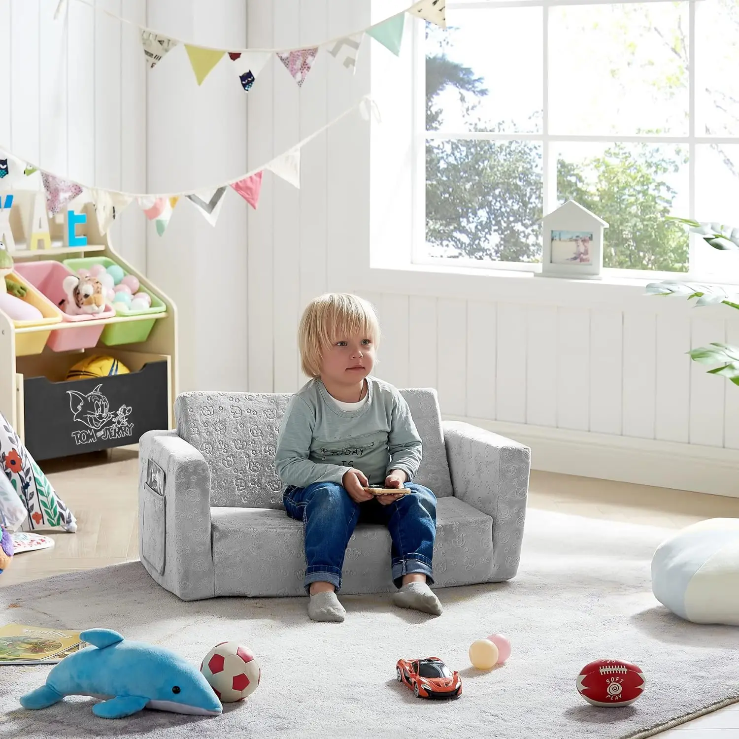 Children's 2-in-1 Convertible Sofa Bed with Plush Fabric, Foldable Lounger for Kids' Rooms