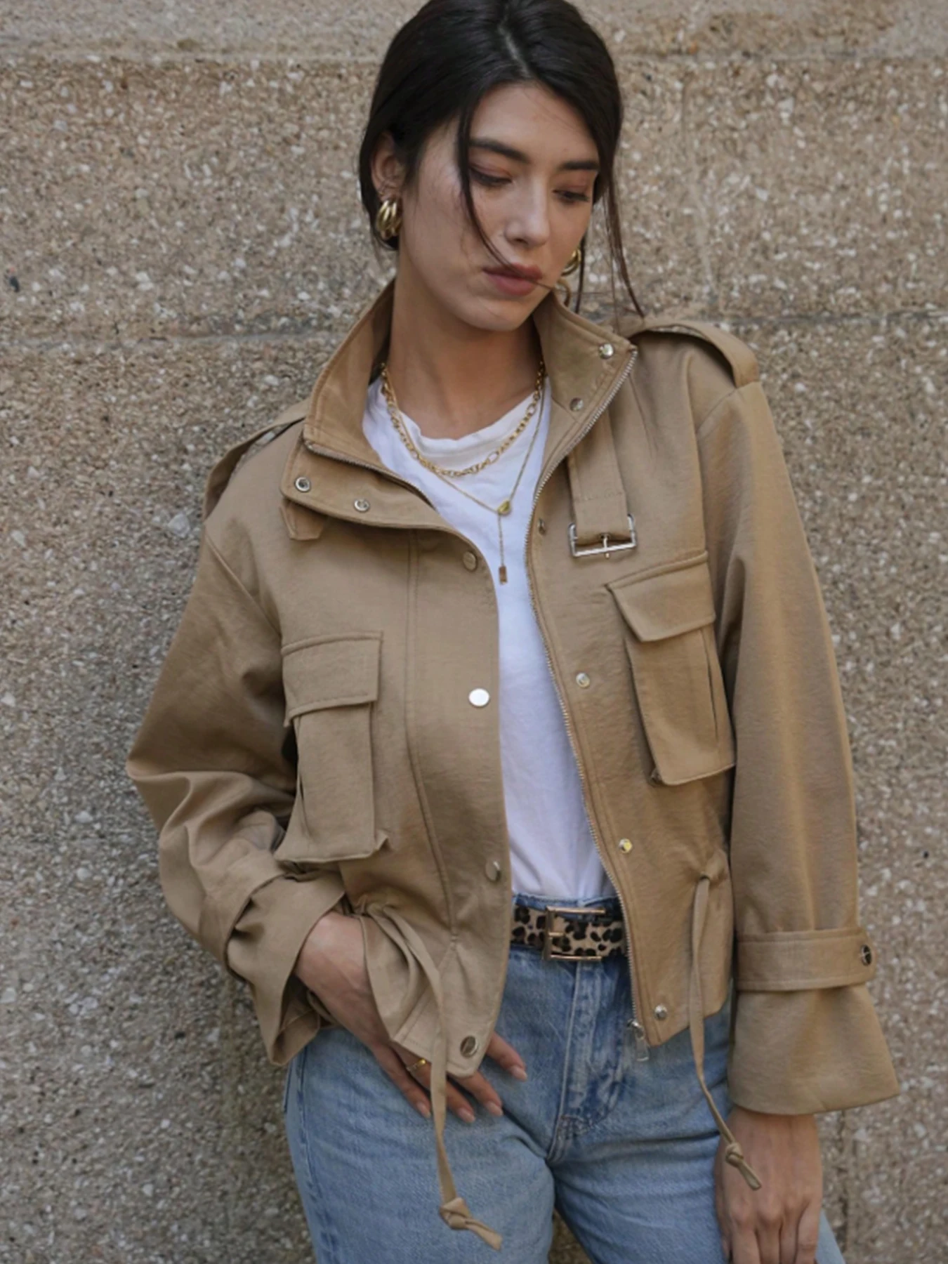 New Women's High-Necked, Single-Breasted, Zippered Short Workwear Jacket, Suitable for Daily Wear