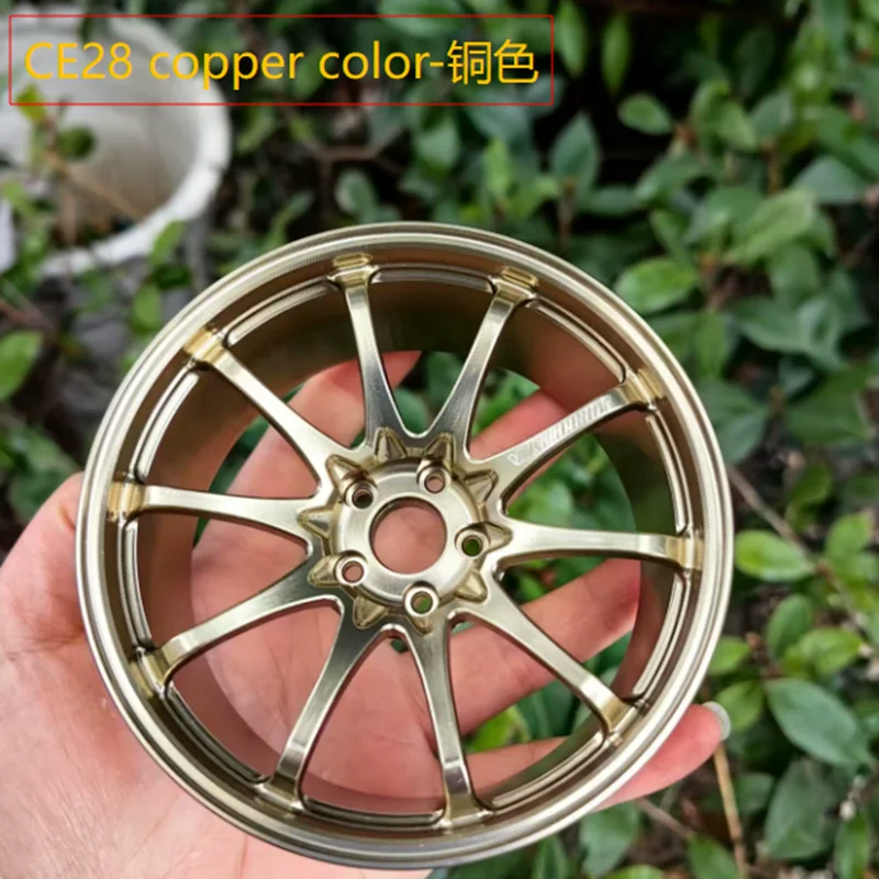 Wielmodel Auto Ornamenten STRALEN Metalen Wiel RID Aluminium Simulatie Smeden Wiel Modificatie Creatief Desktop Speelgoed