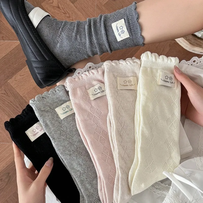 Lange Damensocken aus Baumwolle, neue Mode, einfarbig, mit niedlichen Herzen, lässig, einfach, für Frühling und Sommer