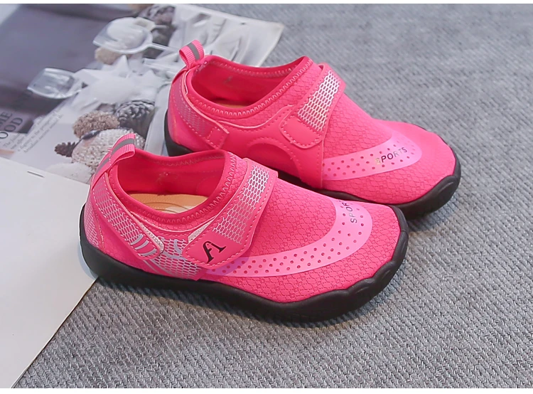 Kinder-Tennisschuhe Atmungsaktiv Weiche Sohle Kinder-Sportschuhe Klettverschluss Bunt 2026 Brandneue Jungen Mädchen Freizeitschuhe Rutschfest – Detail 11