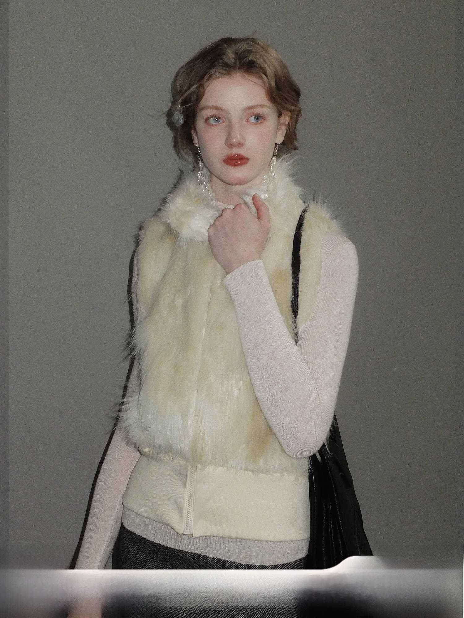 

Экологичный меховой жилет с воротником на молнии, оригинальный дизайн, молодежный, женский, модный, приталенный, осень 2025