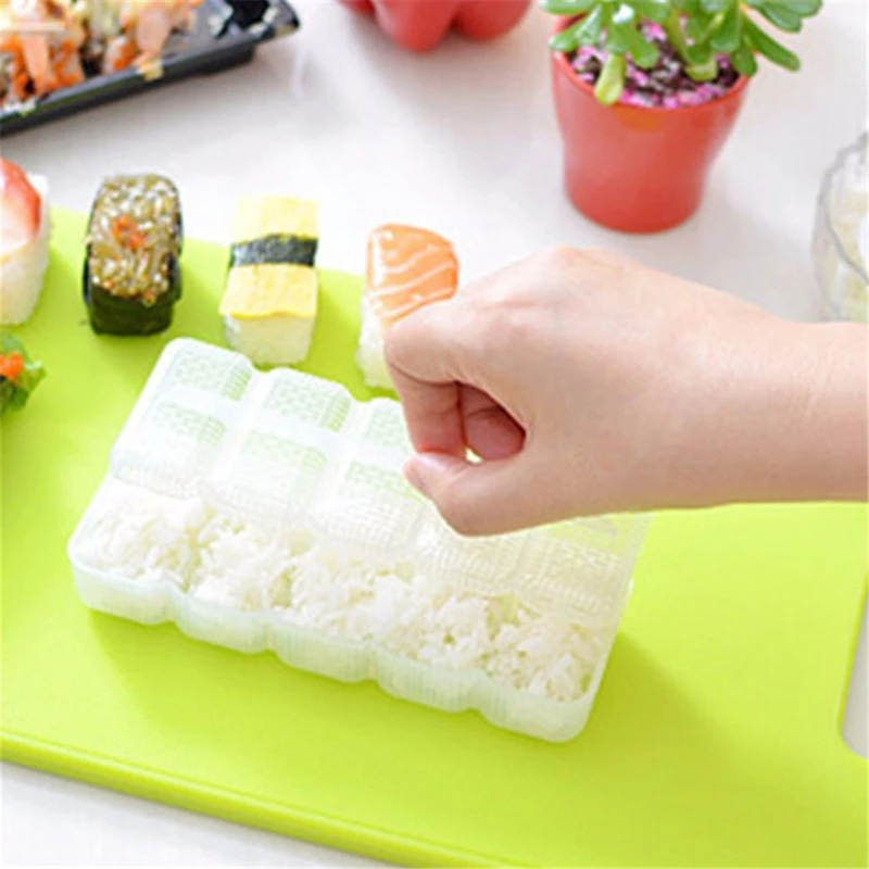 Rice Ball Mold Sushi Mold 5 Grid Nigiri Sushi Mold Rice Ball Non-stick Pressure Storage Box Lunch Box DIY Kitchen Supplies