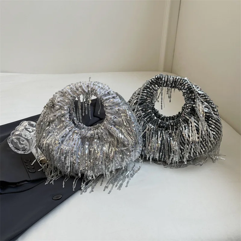 Borse borsa borsa da donna 2024 nuova borsa a tracolla nappa alla moda ins internet famosa borsa per gnocchi a tracolla con paillettes