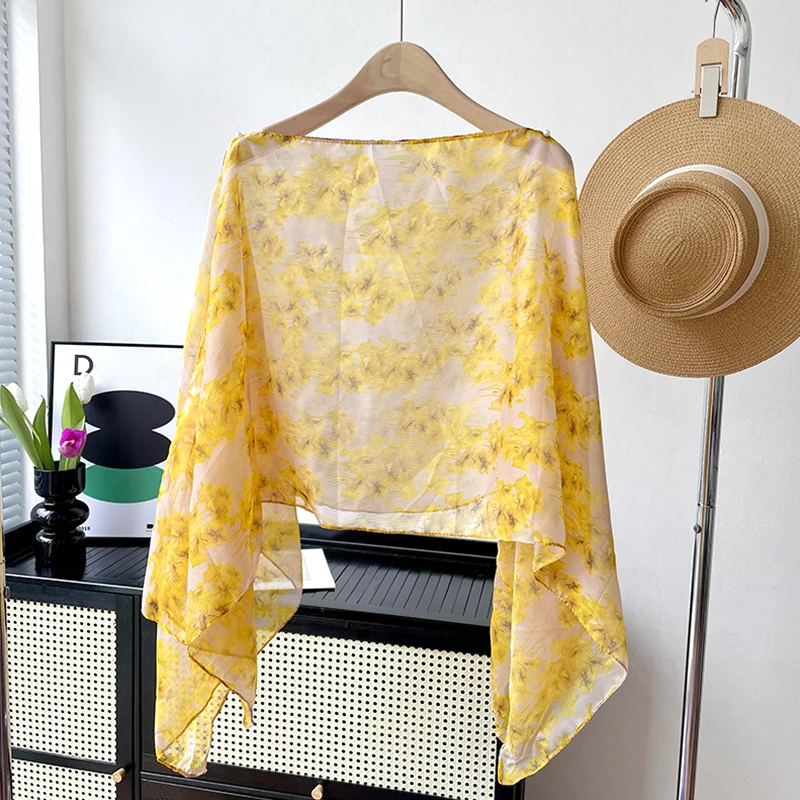 Summer Floral Print Lady Beach Shawl Holiday Sun Protection Beach Cape Elegant Thin Sunscreen UV Protection Shawl Women Clothing