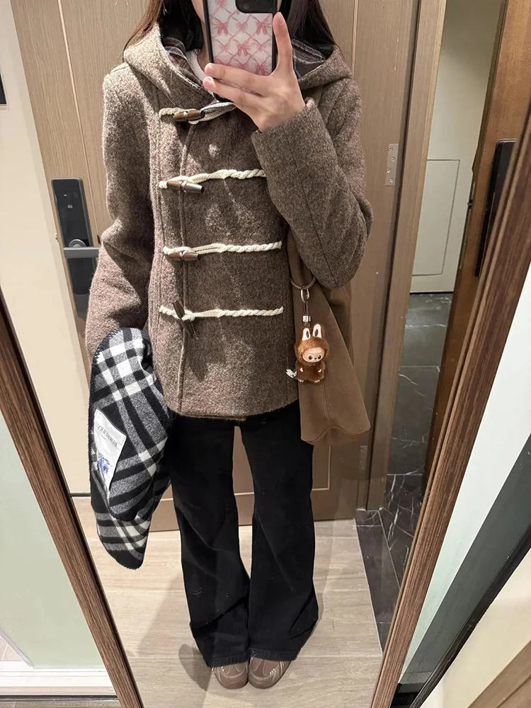 

Ретро-пальто из бархата для женщин, зимнее короткое пальто с капюшоном, маленького размера, на пуговицах, утепленное, с длинными рукавами, стандартного кроя, однотонное.